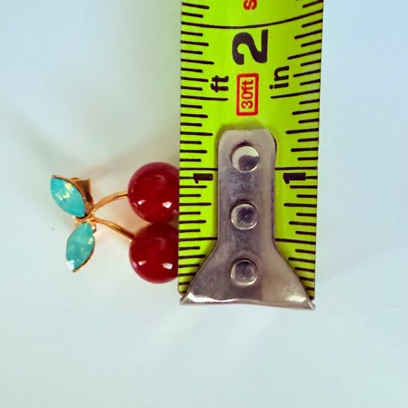 Red Enamel Cherry Brooch Pin Green Acrylic Gem Gold Tone Metal - Picture 9 of 14